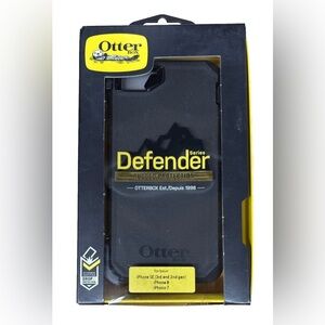 OtterBox Defender Series Black Rugged Case
